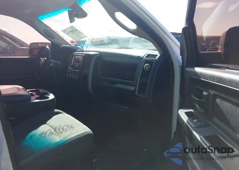 2015 Ram 1500 Tradesman z USA, uszkodzony, nr VIN 1C6RR7KT4FS546916